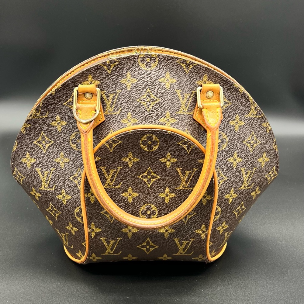 Louis Vuitton Monogram Ellipse Hand bag